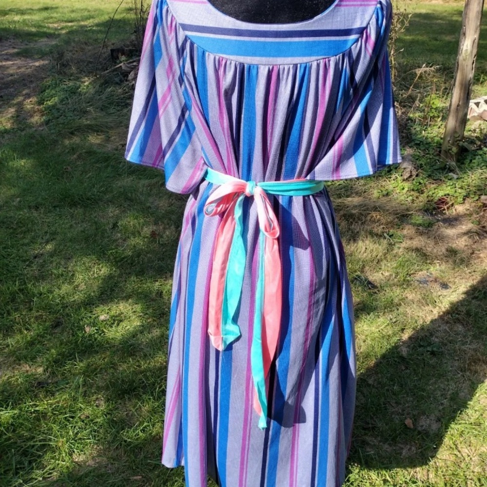 Vintage 90s Plus Size Striped Dress